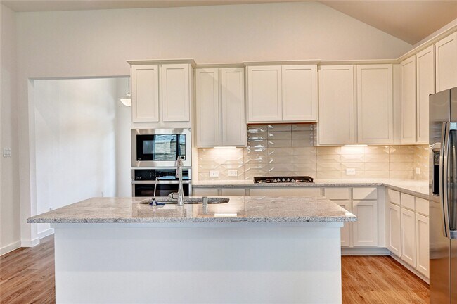 Foto del edificio - 8403 Oceanmist Cv Dr