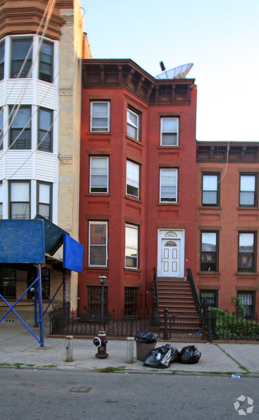 Primary Photo - 367 Herkimer St