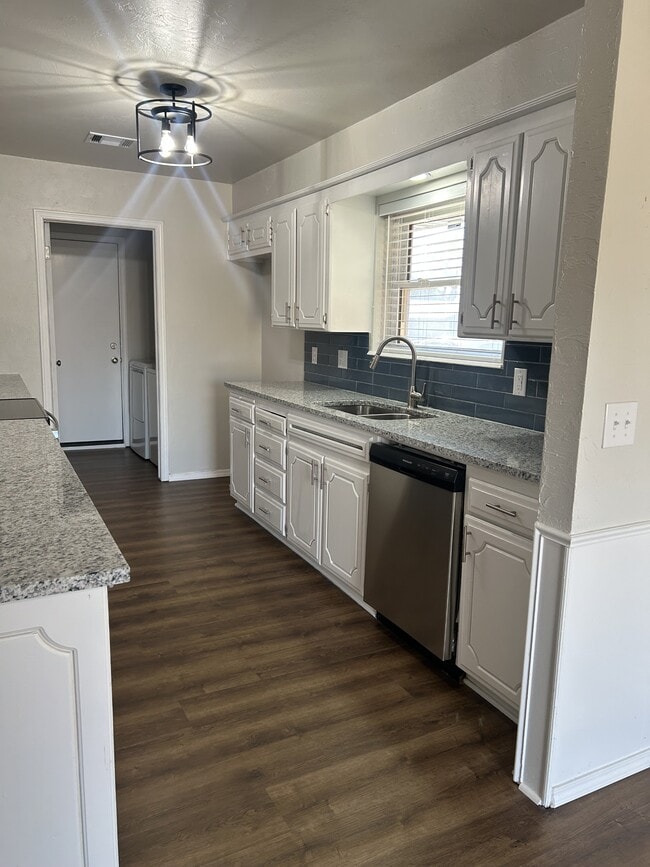 Foto del edificio - 1125 NW 105th St