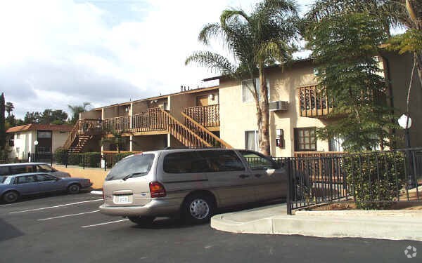 Building Photo - Sandpiper Apartments