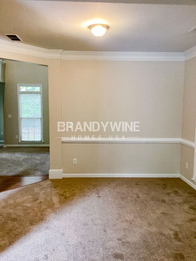 Building Photo - AVAILABLE NOW!!! APPLY TODAY