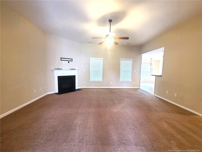 Foto del edificio - 265 Carolina Oaks Cir