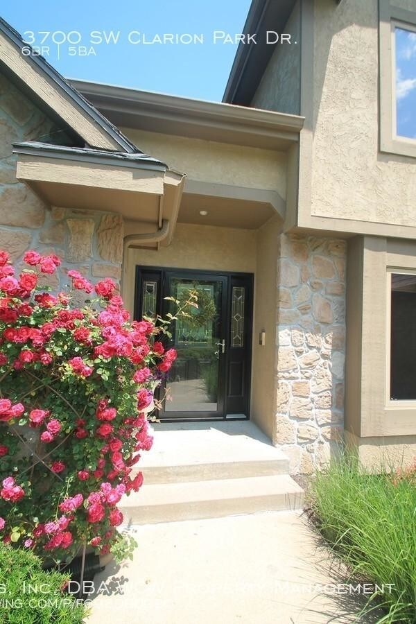 Building Photo - 6 bedroom in Topeka KS 66610