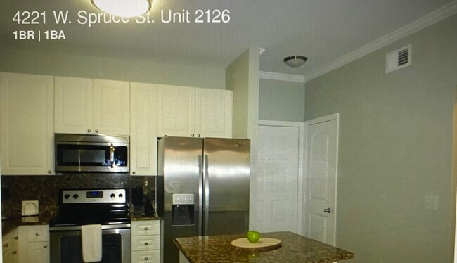 New appliances - 4221 W Spruce St