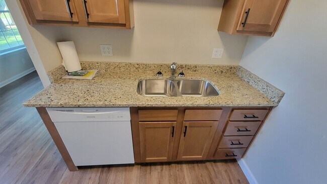 Building Photo - 3406 Breckenridge Ln