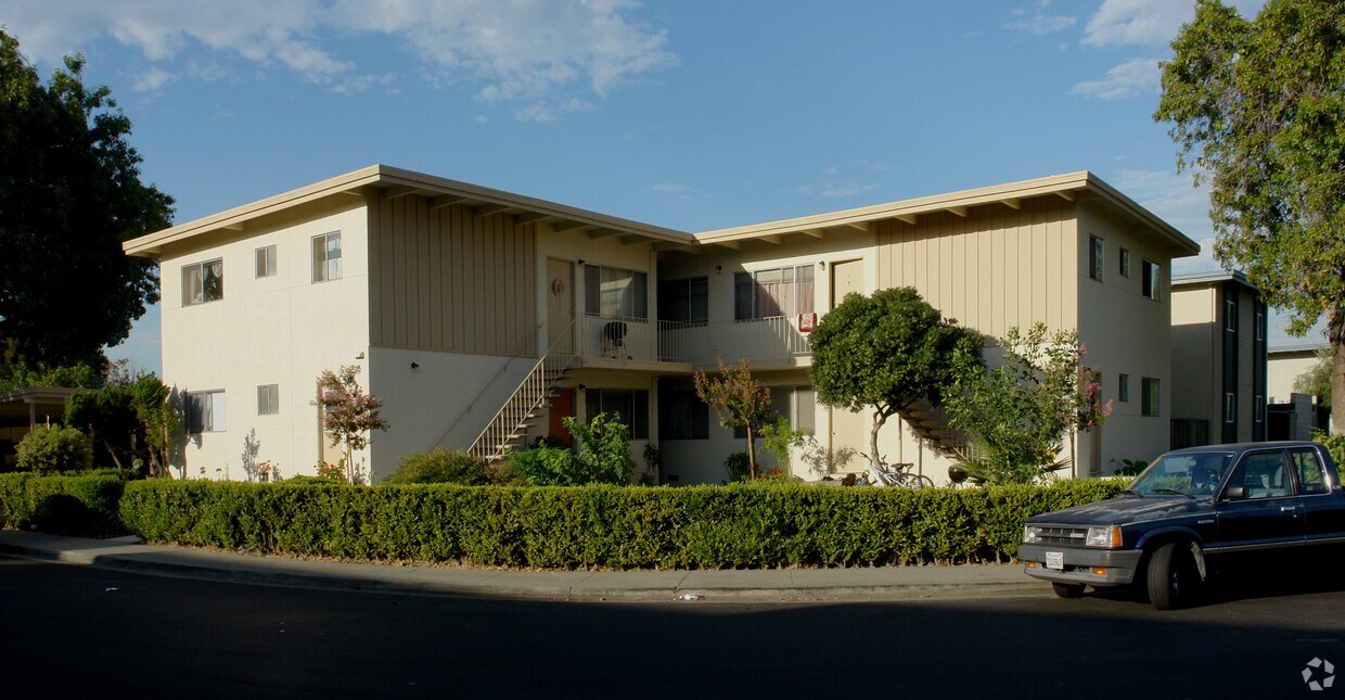 Foto del edificio - 187 Selwyn Dr