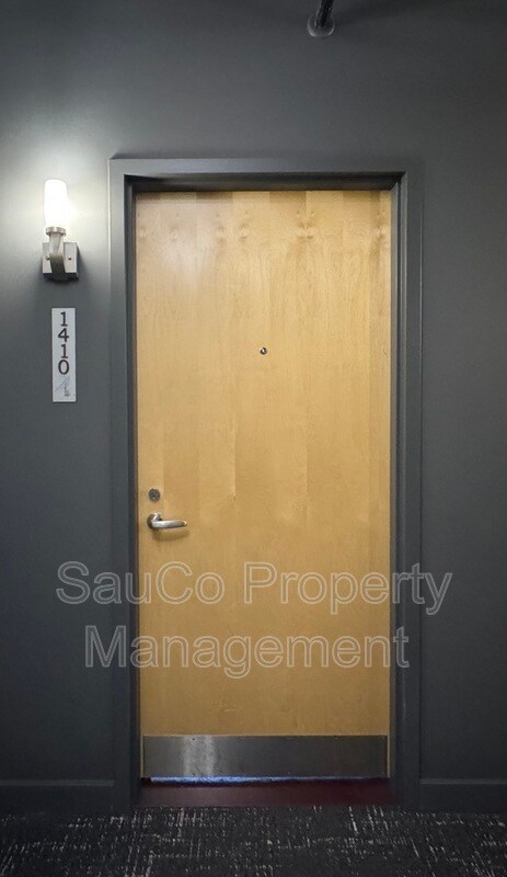 Foto del edificio - 1926 W Burnside St