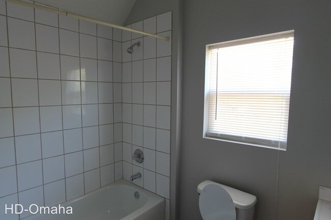 Foto del edificio - 5 br, 2 bath House - 5035 S. 23rd St.