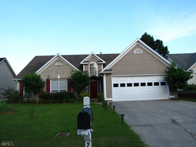 Foto del edificio - 2910 Camelot Woods Dr NW