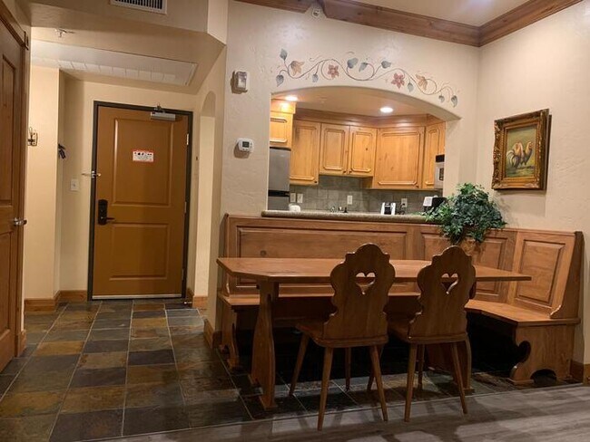 Foto del edificio - Villa 2076 1 Bed 1 Bath Full Kitchen