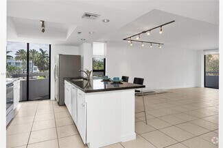 Building Photo - 2501 Brickell Ave