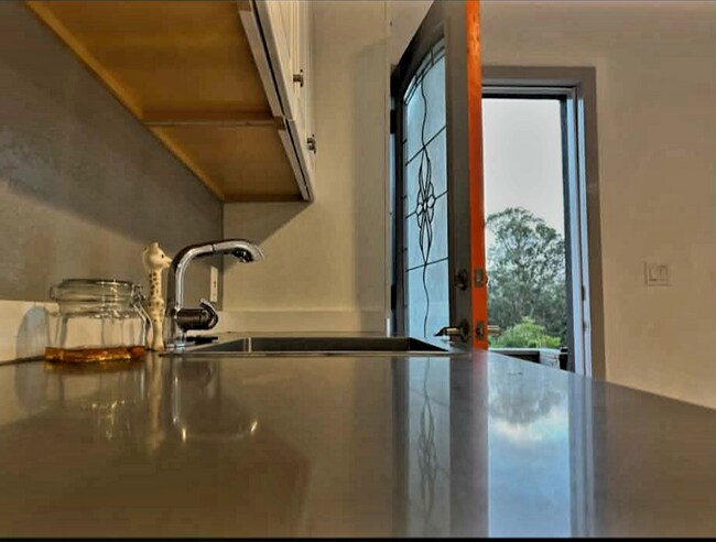 Building Photo - 686 Santa Maria Rd