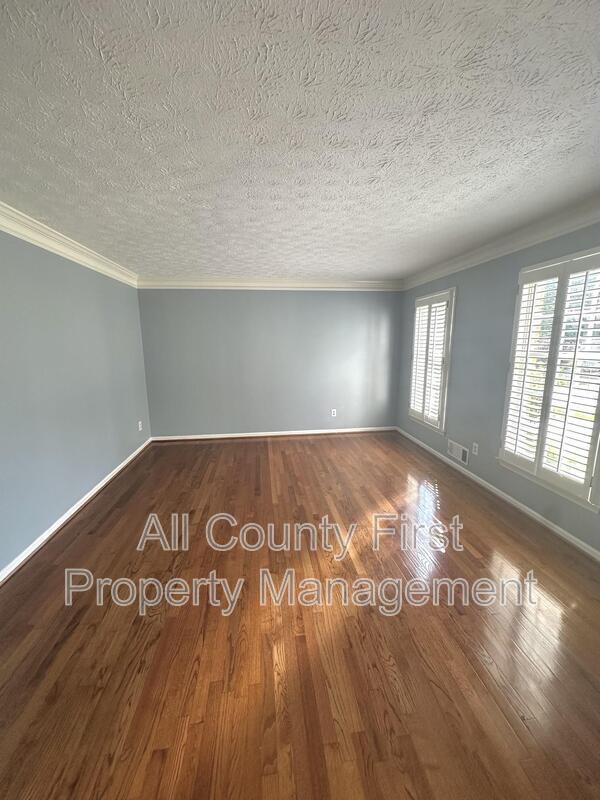 Foto del edificio - 5621 Shadow View Dr SW