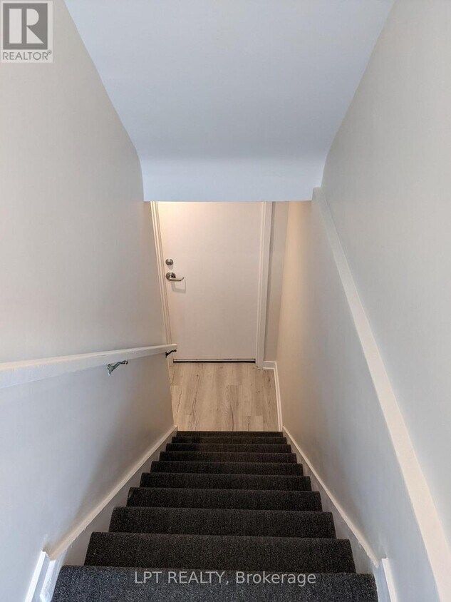Photo principale - 63 Findlay Ave