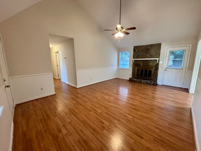 Building Photo - 4391 Ridge Valley Dr