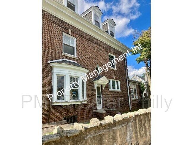 Foto del edificio - 1318 Arrott St