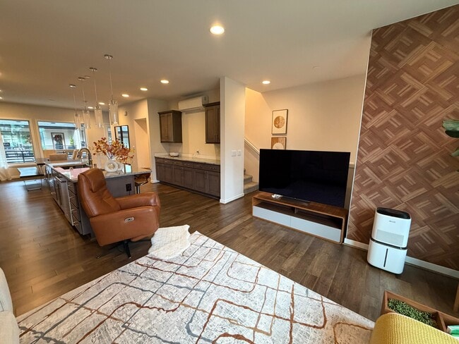 Foto del edificio - 540 NE Daisy Walk