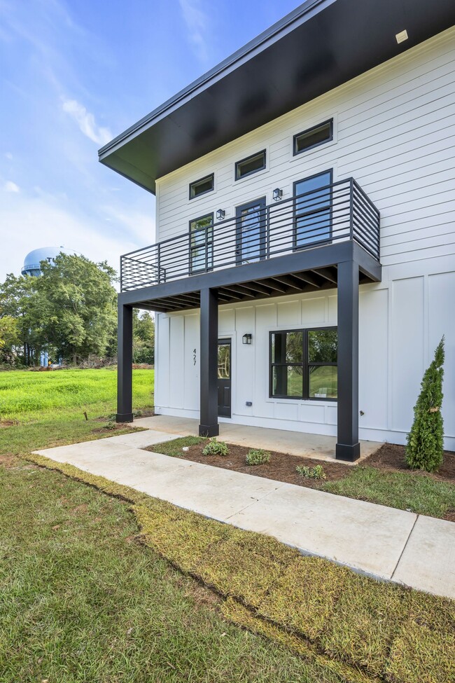 Building Photo - Parkside Townhomes