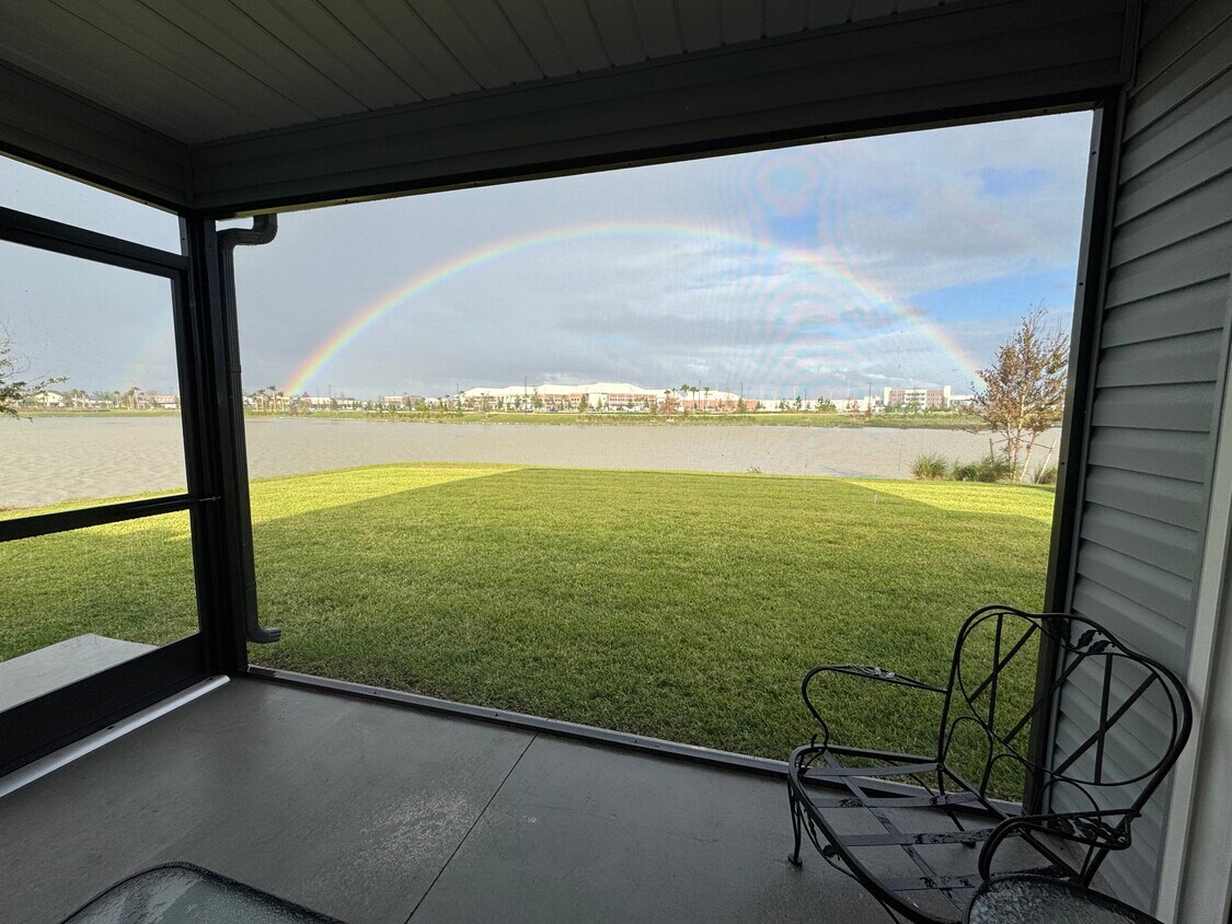 Foto del edificio - 7813 Byers St