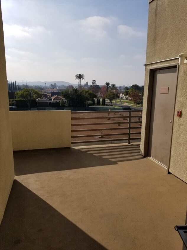 Foto principal - 1546 Hi Point St