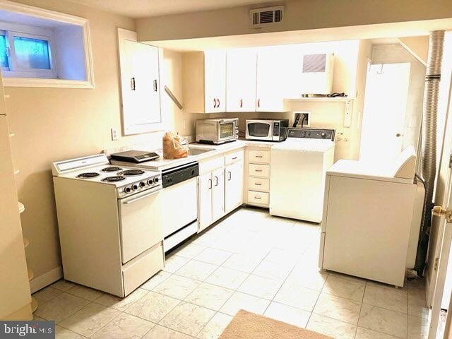 Foto del edificio - 8507 Leonard Dr