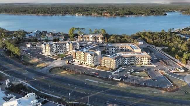  - Vintage Lake Powell Apartments