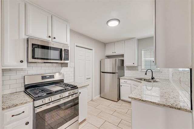 Foto del edificio - 4332 Houghton Ave