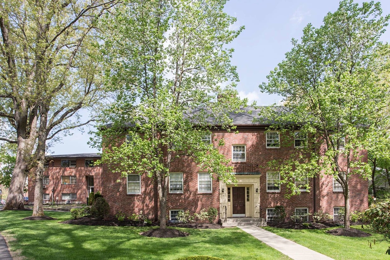 57 Wyman St, Newton, MA 02468 Apartments in Newton, MA