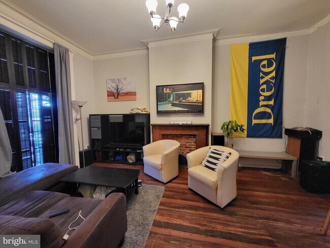Foto del edificio - 3216 Powelton Ave