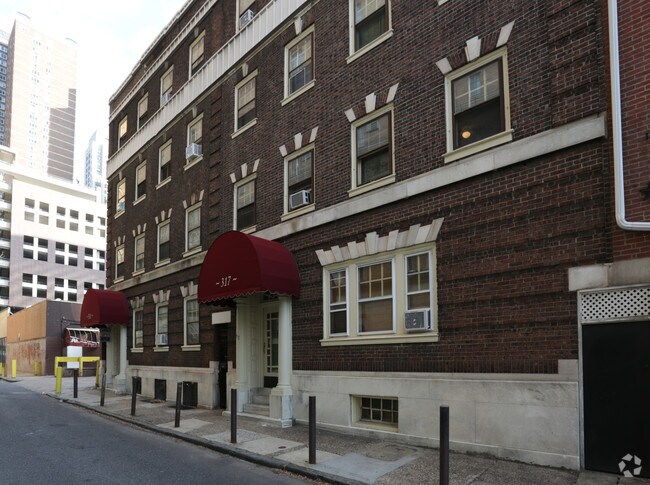 311 - 317 S Hicks St - 311-317 S Hicks St