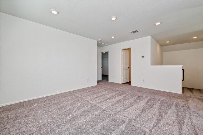 Foto del edificio - 22135 Juniper Crossing Dr