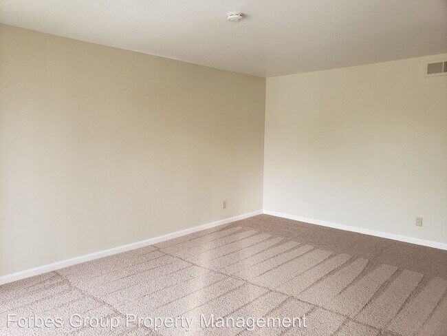 Building Photo - 1134 Delna Manor Ln