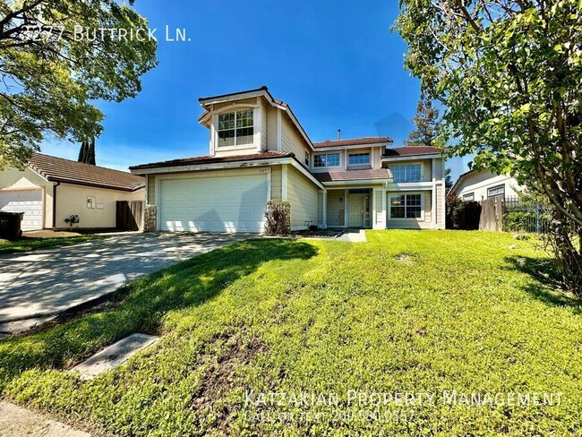 Building Photo - Remodeled 2-Story 4-Bedroom 3-Bath Weston ...