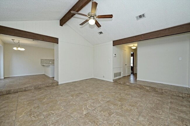 Building Photo - 6509 Skycrest Dr