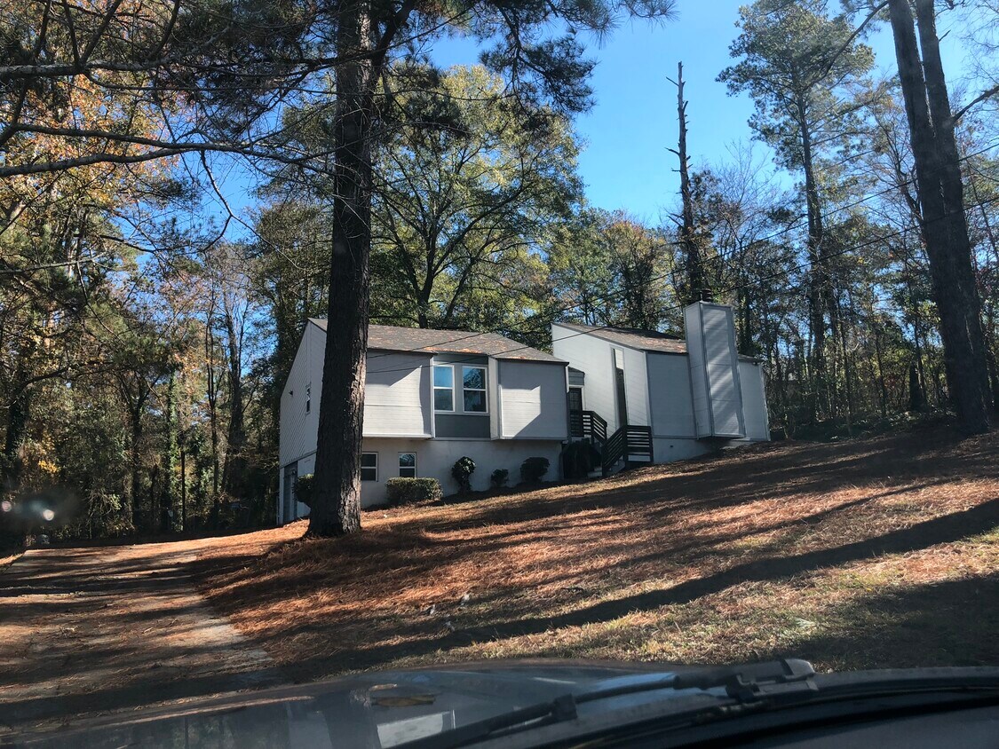 555 Glencove Dr, Macon, GA 31210 House Rental in Macon, GA