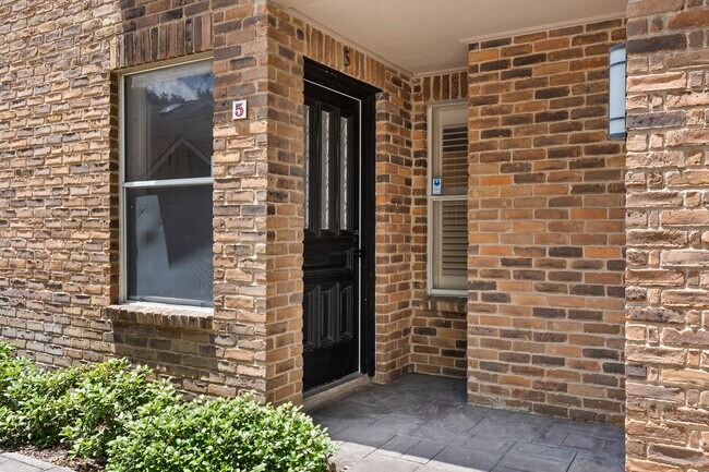 Foto del edificio - 8103 N New Braunfels Ave #5