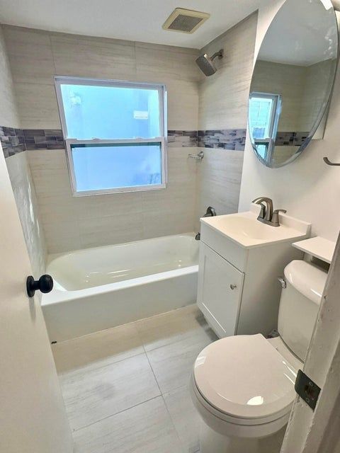 Foto del edificio - 1122 SW 2nd Ct
