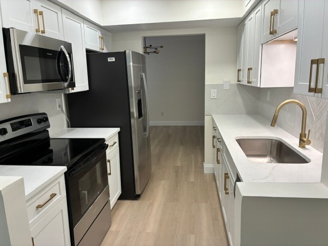 New Kitchen with Stainless Steel Appliances - 2206 Huntingdon Chase
