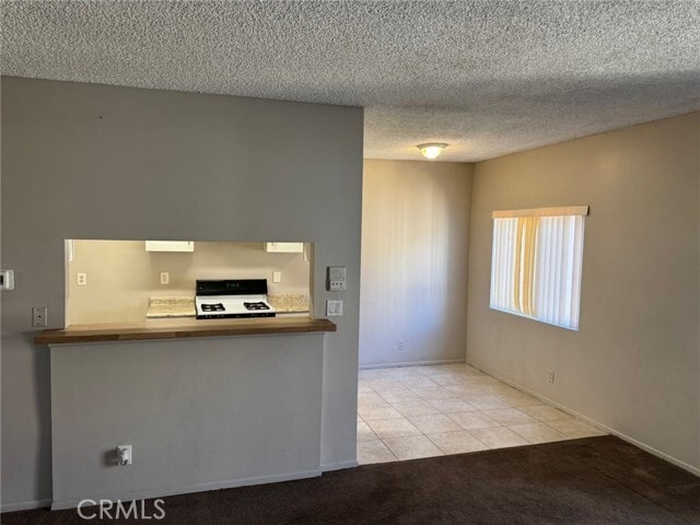 Building Photo - 15516 Nordhoff St