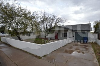 Building Photo - 2055 E Orange St.