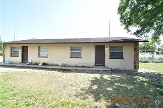 Building Photo - 10406 N Mitchell Ave