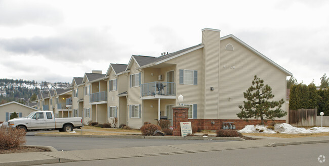 Bellwood Park - Bellwood Park Apartments