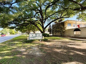 Building Photo - 201 S College Rd