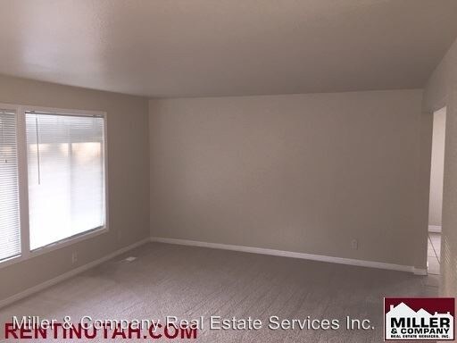 Building Photo - 9408 S Turnpike Ln