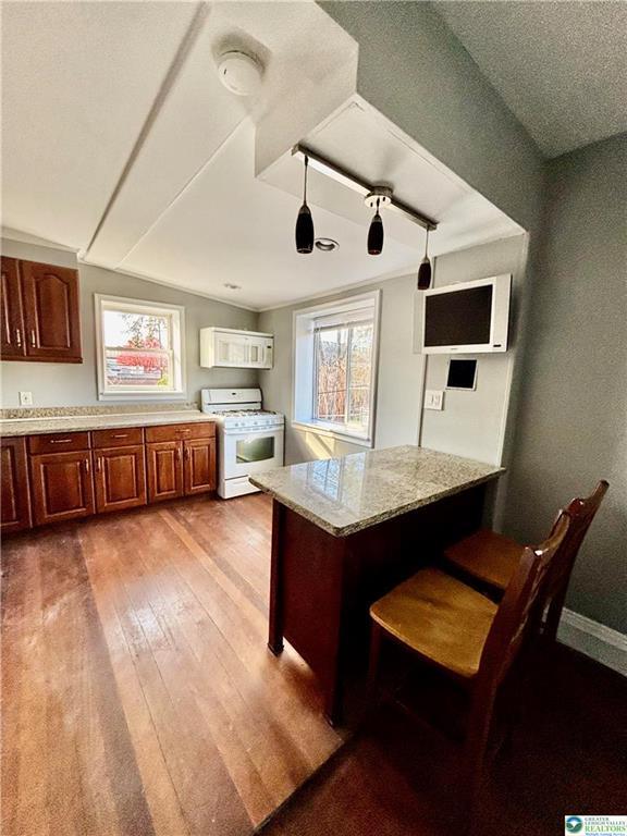 Foto del edificio - 77 W Laurel St