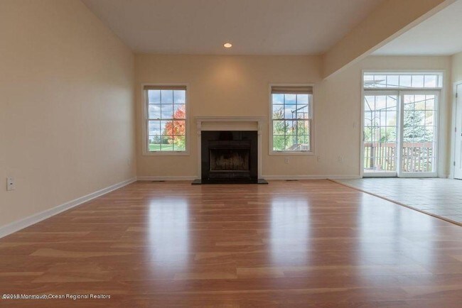 Building Photo - 9 Smock Ct