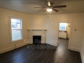 Building Photo - 802 Punta Gorda Ave