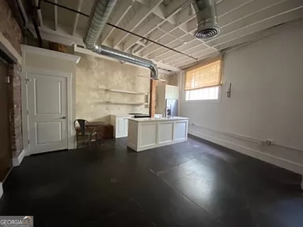 Building Photo - 510 Whitehall St SW