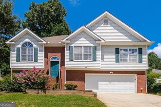 Building Photo - 605 Oxford Crest Ct NW