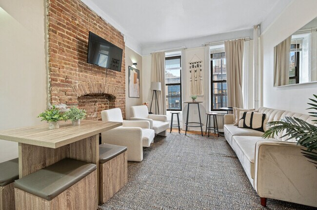 Foto del edificio - 104 W 83rd St